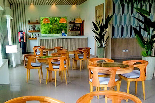 Privilege Lounge – Bar Premium solo para Socios Privilege Lounge – Bar Premium solo para Socios