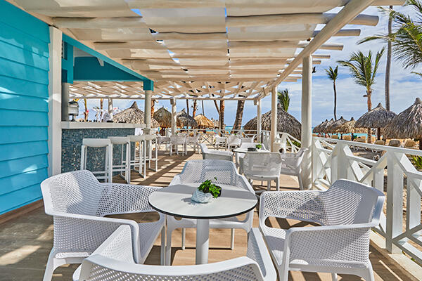  Arrecife Beach Bar 