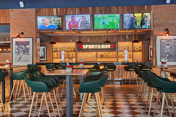  Sports Bar - Entertainment Bar 