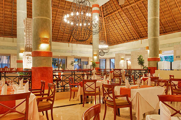  Cozumel Buffet International 