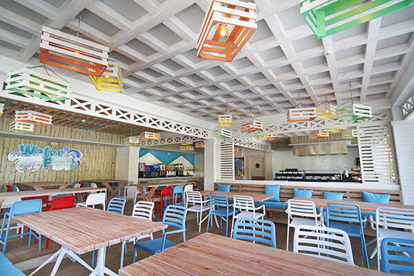 Waterpark Bar – Bar de Piscina Waterpark Bar – Bar de Piscina