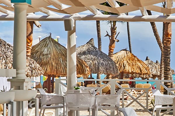 Privilege Beach Ambar – Bar Premium solo para Socios